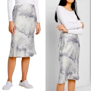Silky like New Midi Skirt